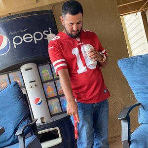 Meet your Posher, Eric